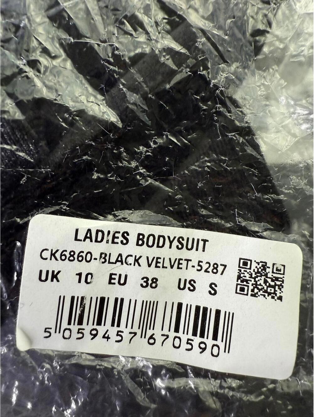 NWT REVOLVE Glamorous Black Velvet Off Shoulder Cutout Bodysuit Size Small - Picture 5 of 10